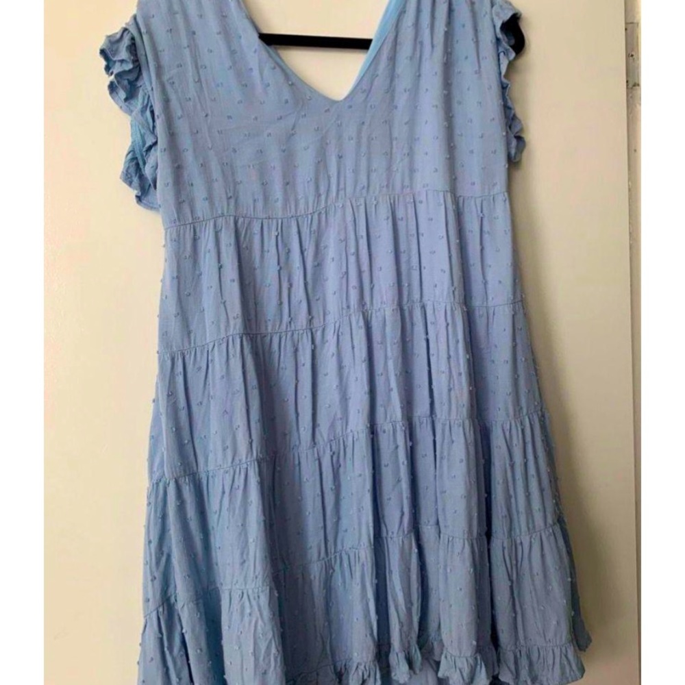 blue dress